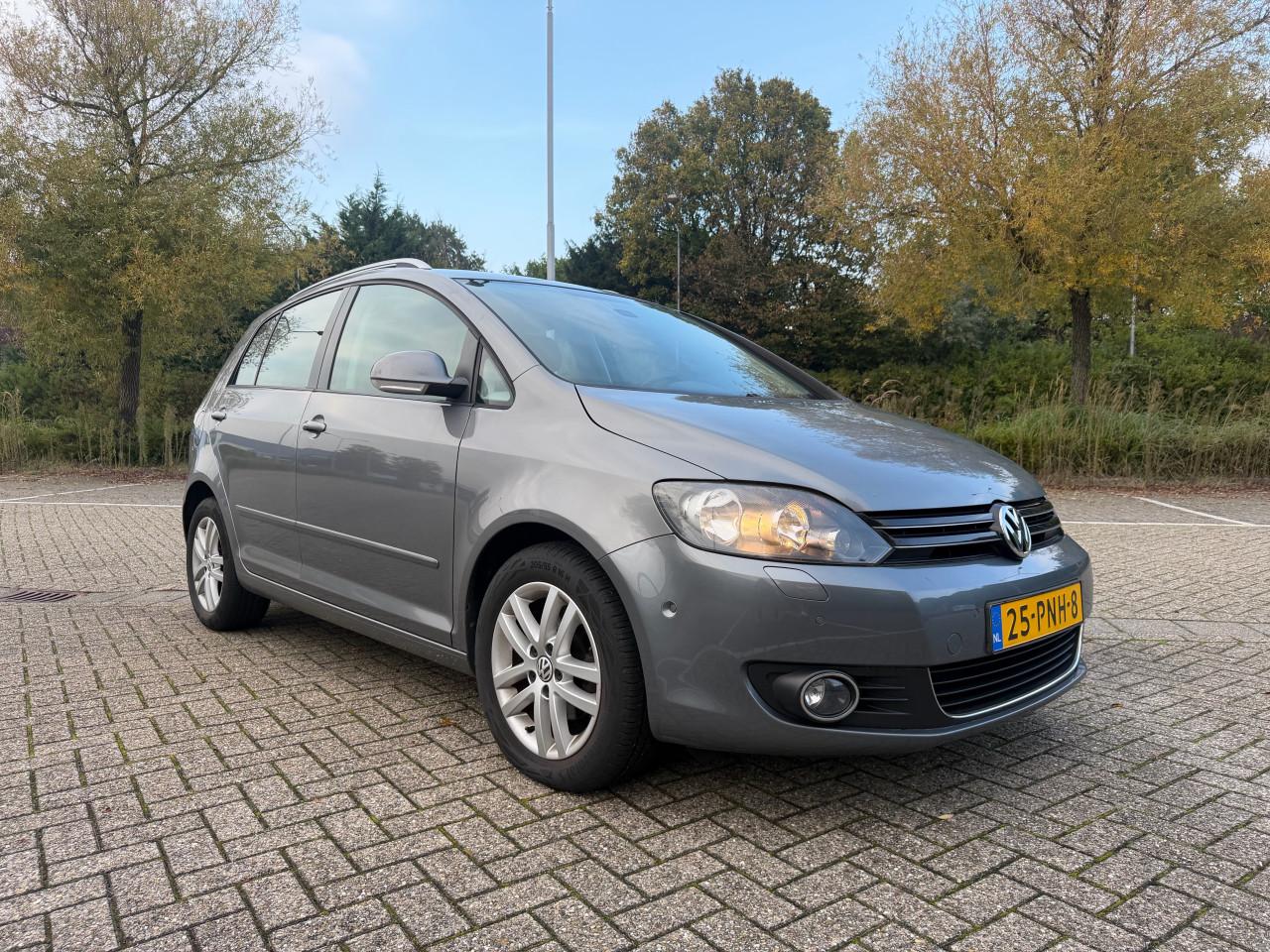 Volkswagen Golf Plus 1.2 TSI Highline | Apk |Airco | Cruise | Pdc | Lage KM