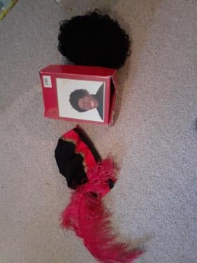 Rood Pietenpak met accessoires