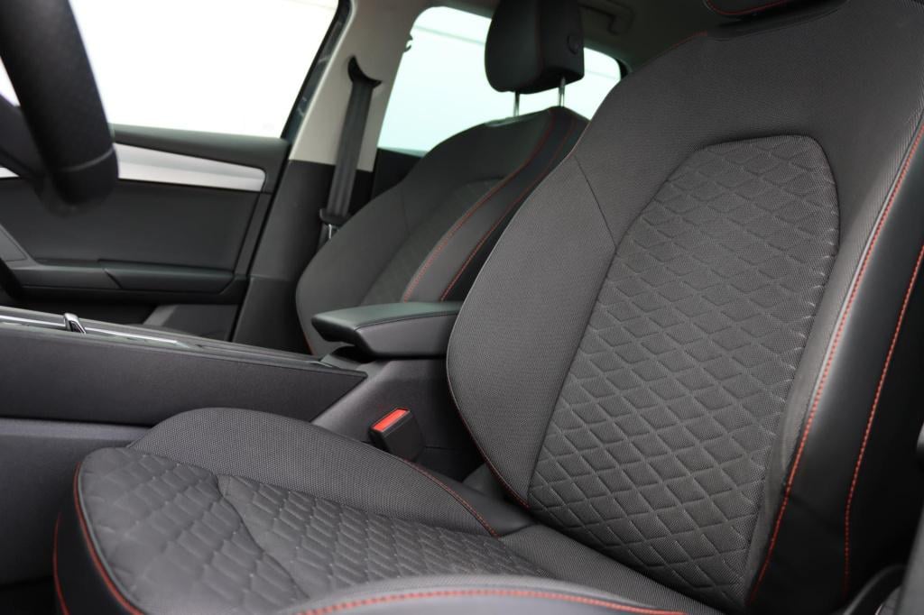 Seat Leon sportstourer 1.4 tsi ehybrid phev fr business intense 204pk dsg6 