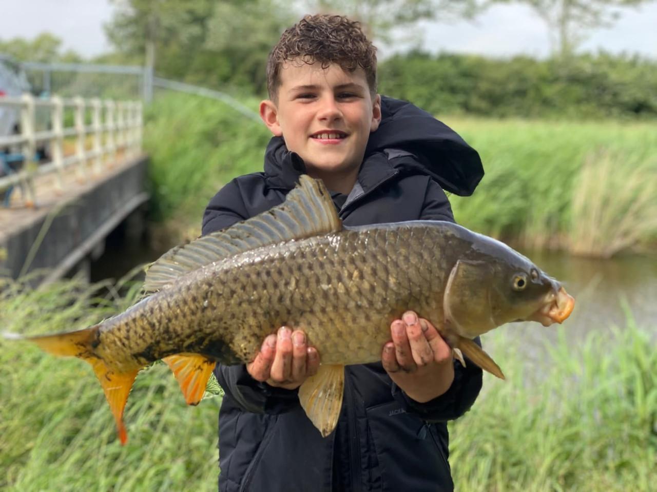 Koop je visvergunning bij Karpervisserij Koudekerke € 17,50 jaarvergunning