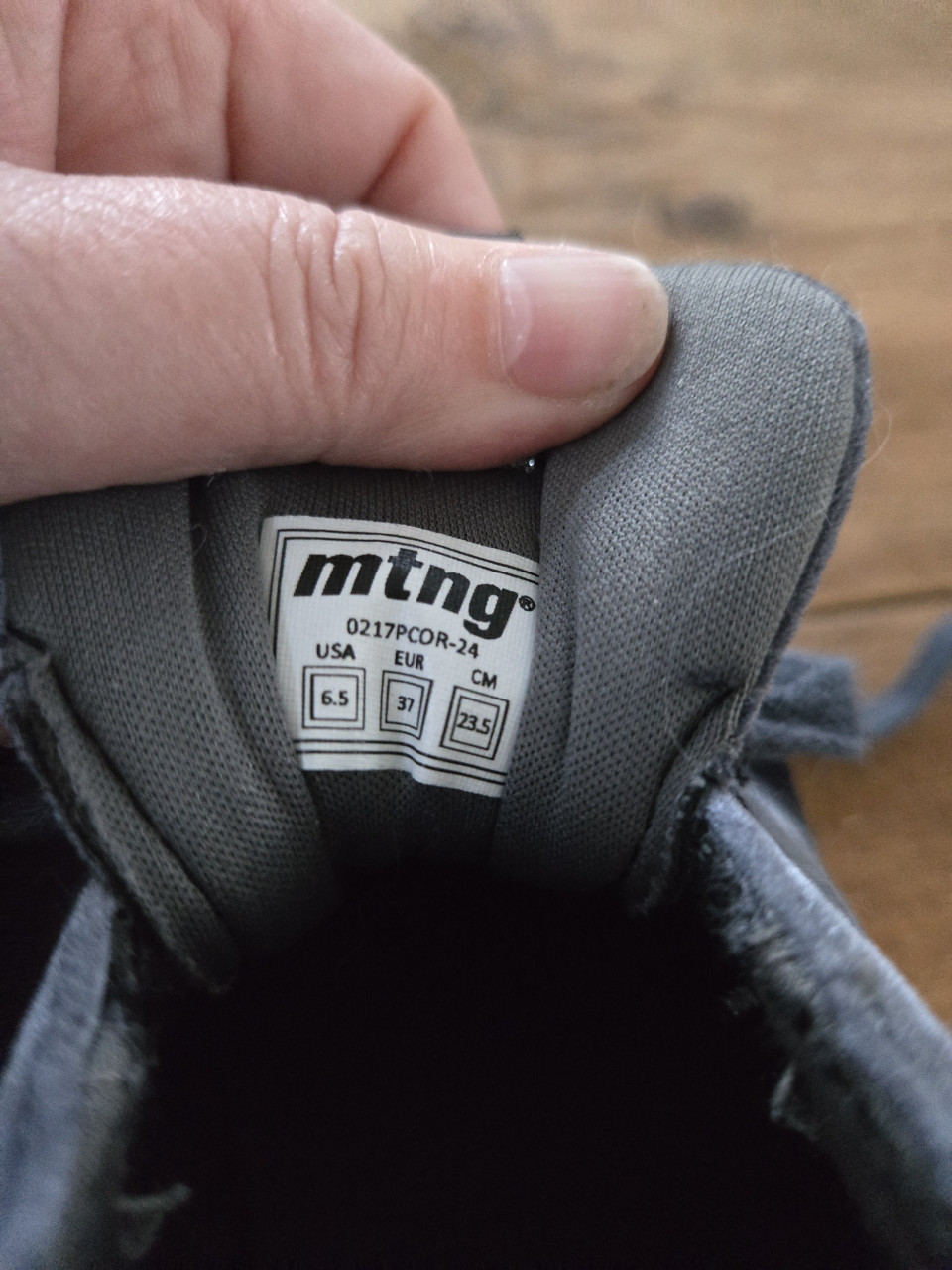 Blauwe dames sneakers Mustang maat 36