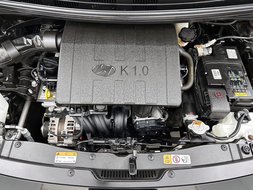 Hyundai I 10 1.0i comfort | lmv | apple carplay | bluetooth | navigatie | l