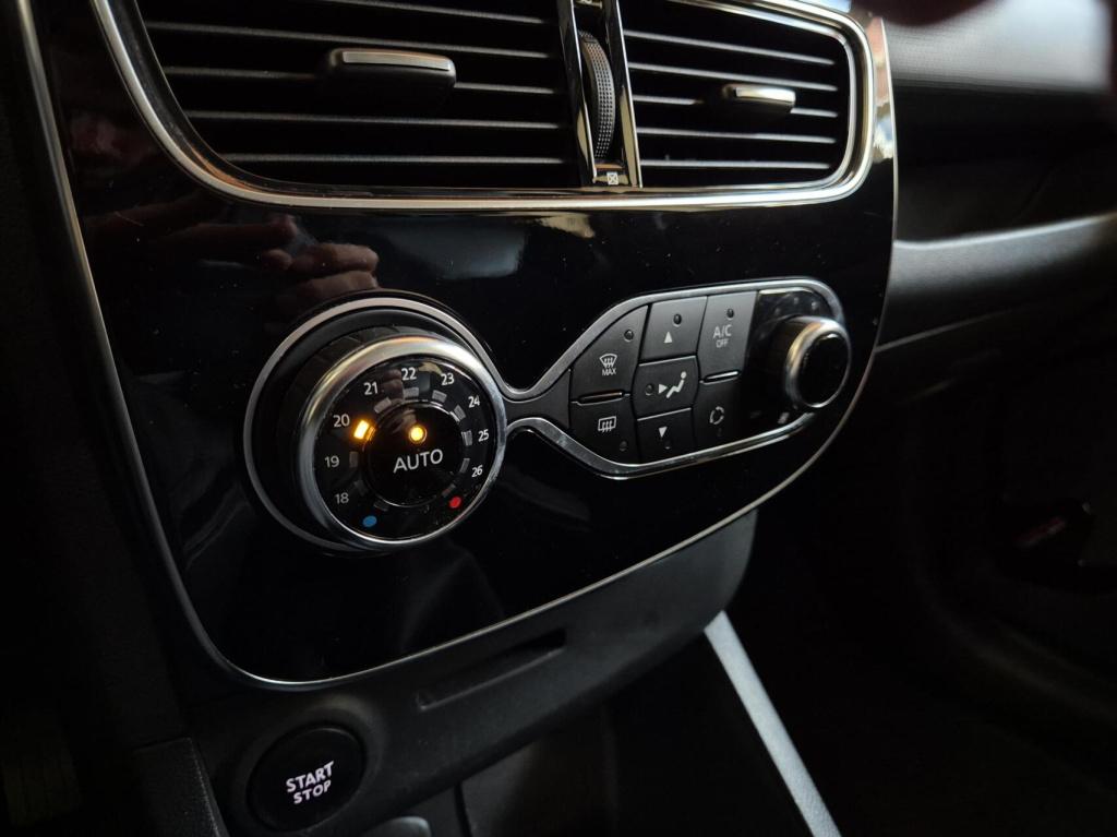Renault Clio 0.9 tce intens / origineel nl / dealeronderhouden / keyless