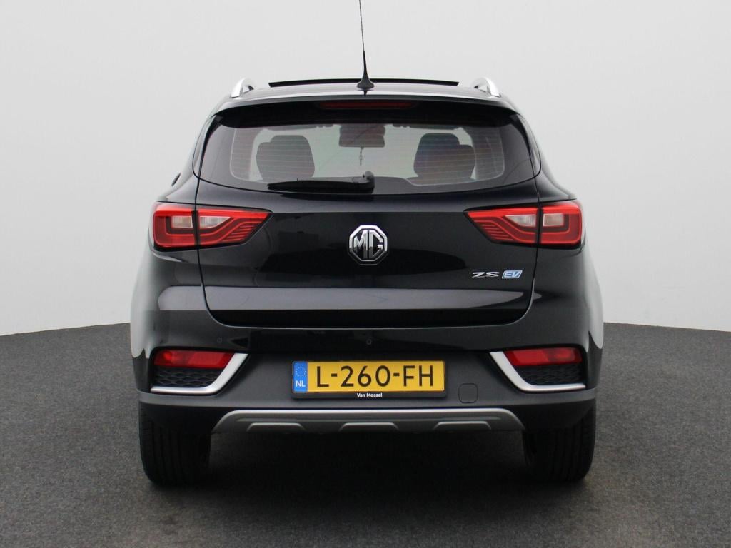 MG Zs Ev luxury 45 kwh