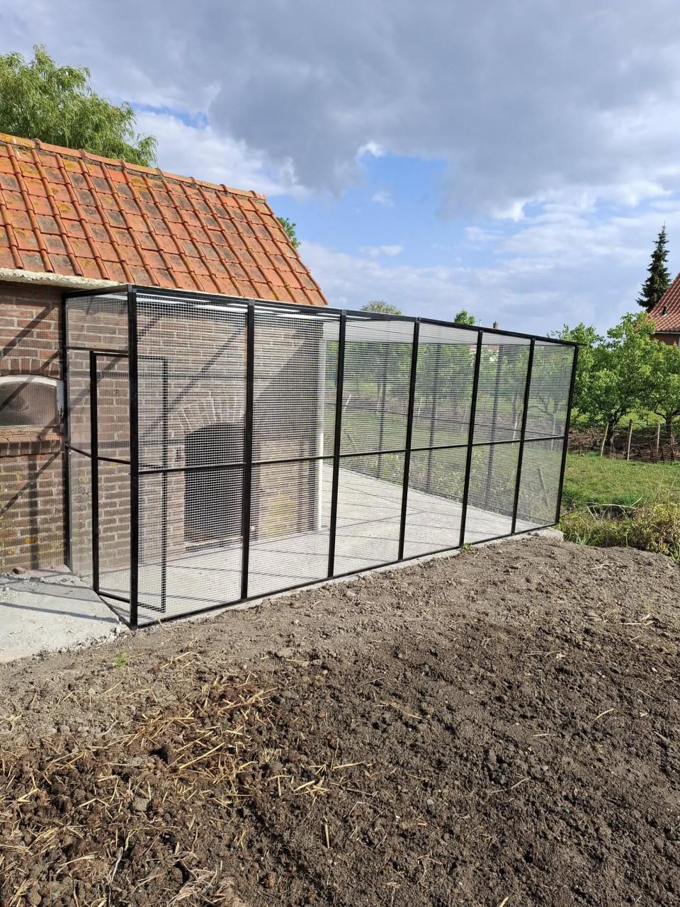 Voliere`s, verblijven,maatwerk......