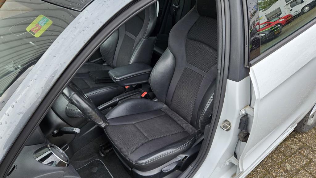 Audi A1 Sportback 1.4 tfsi pro line s