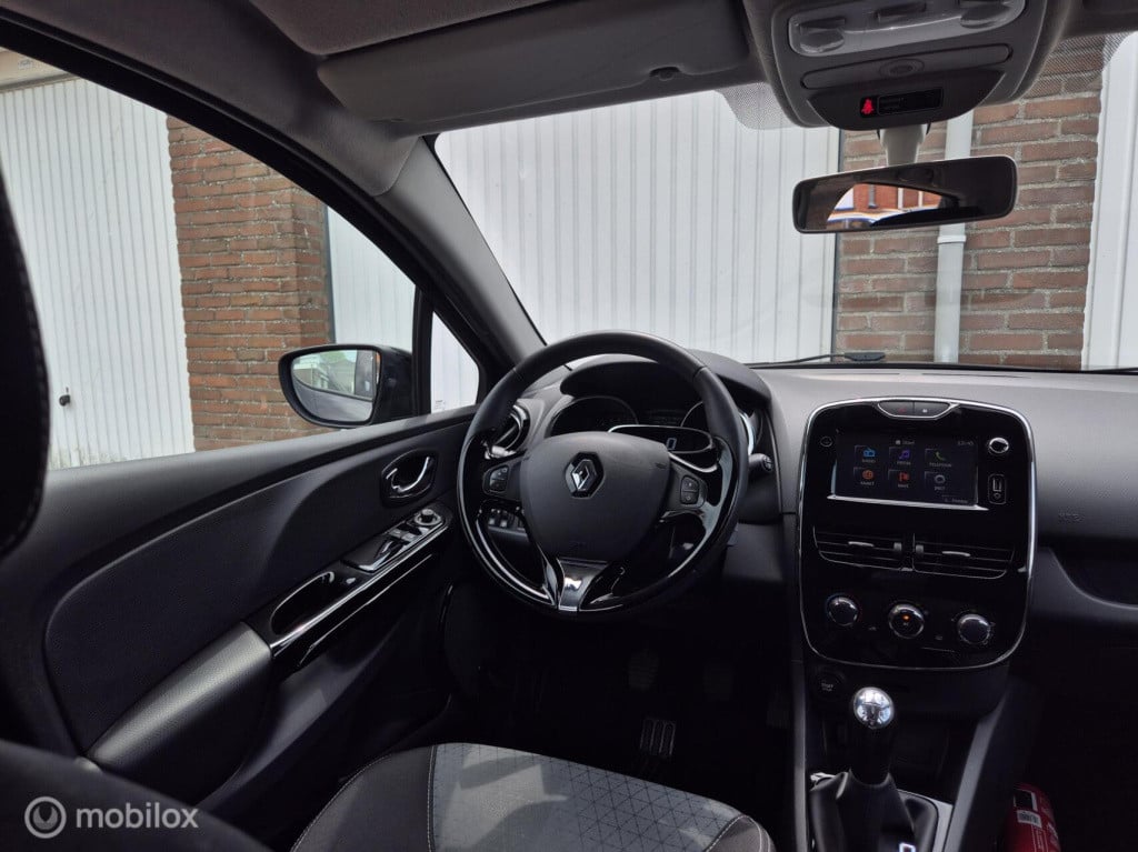 Renault Clio 0.9 tce dynamique / airco / cruisecontrol / dealeronderhouden 