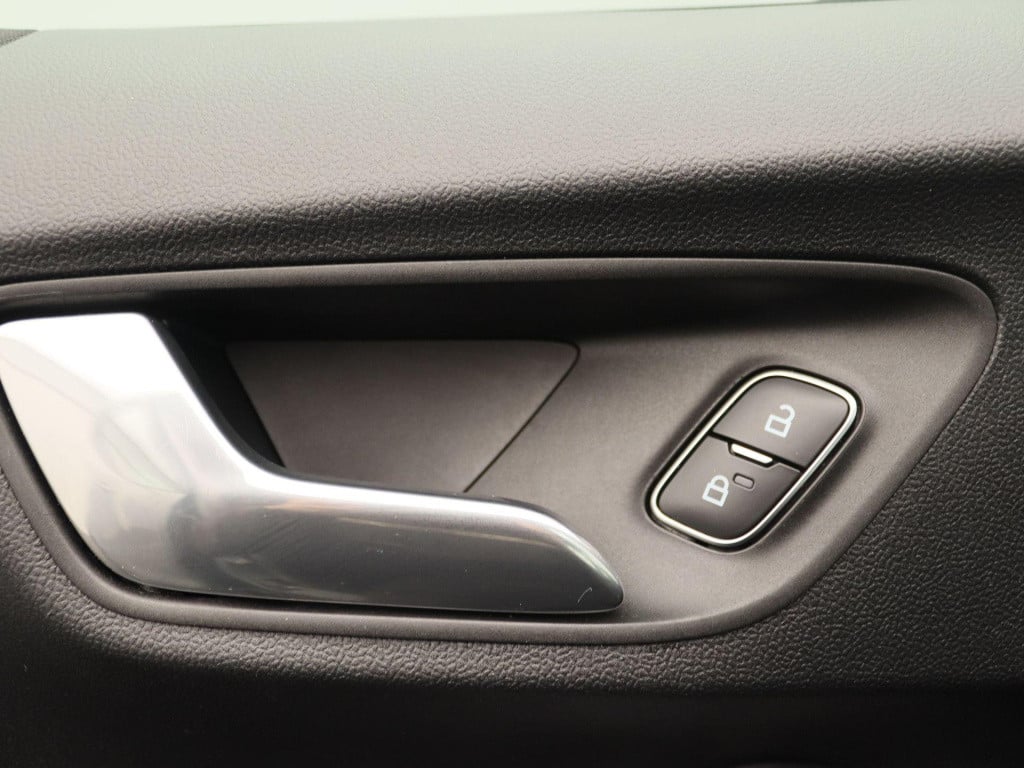 Ford Puma 1.0 ecoboost hybrid st-line | climate control | adaptieve cruise 