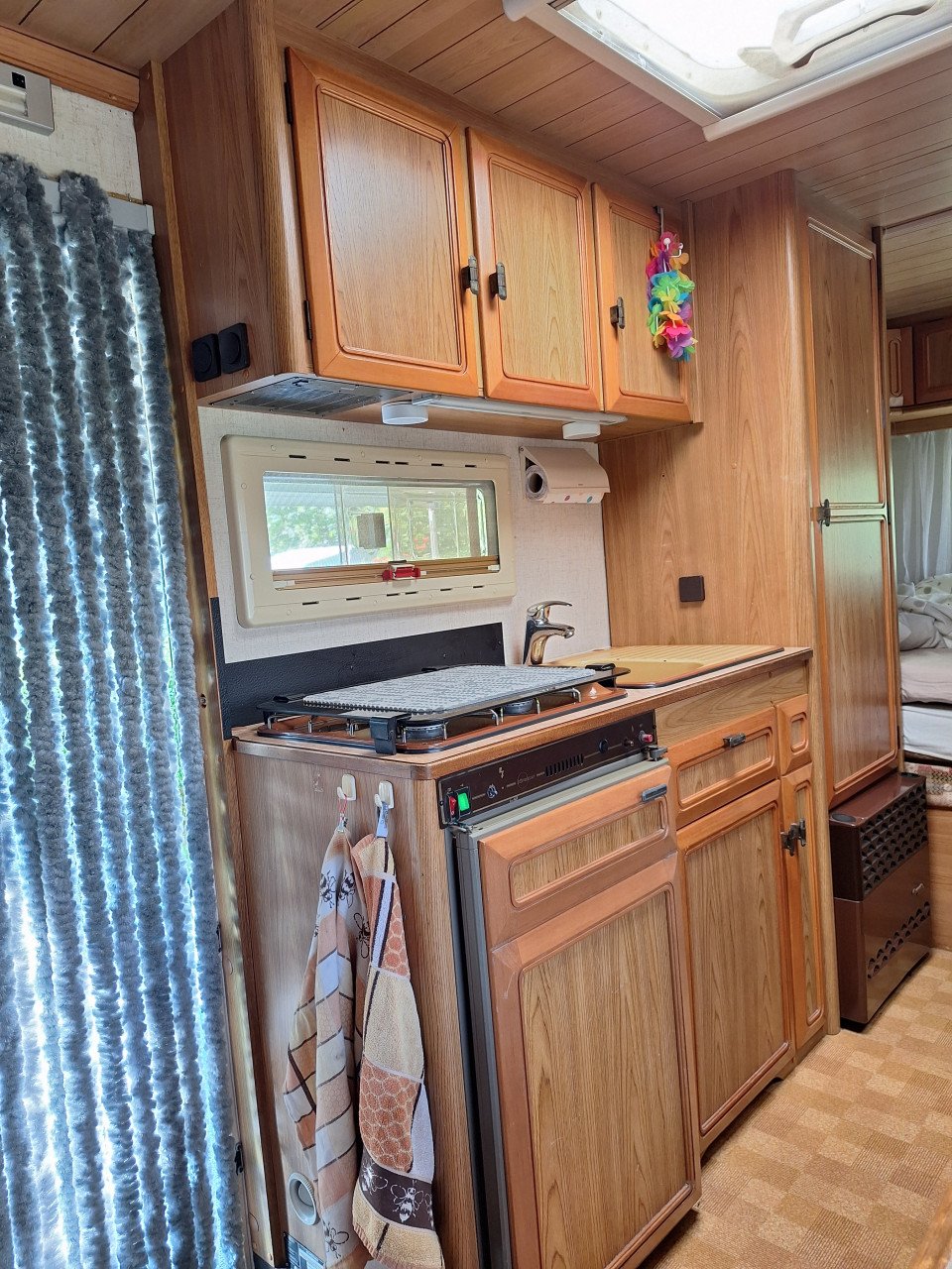 Camper