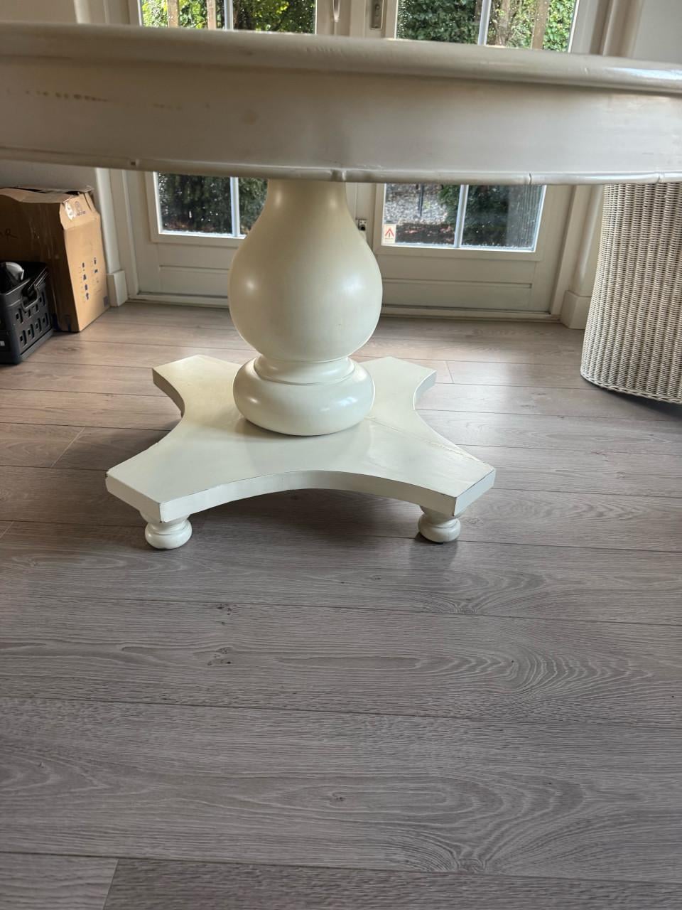Ronde eetkamertafel 140cm