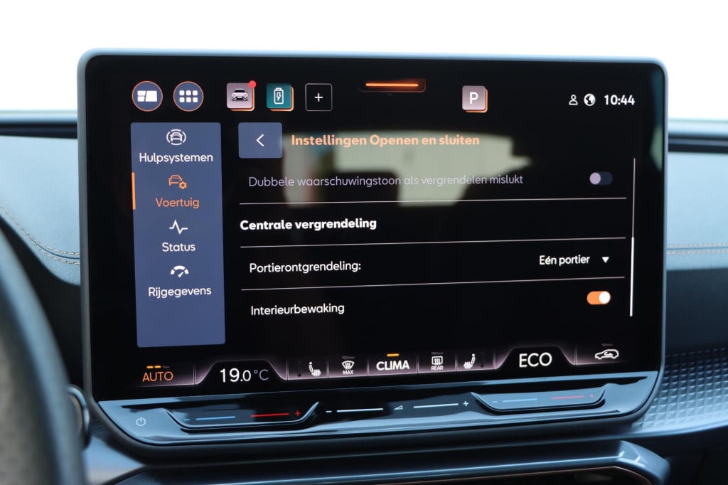 Cupra Leon 1.5 tsi ehybrid business 204pk dsg6