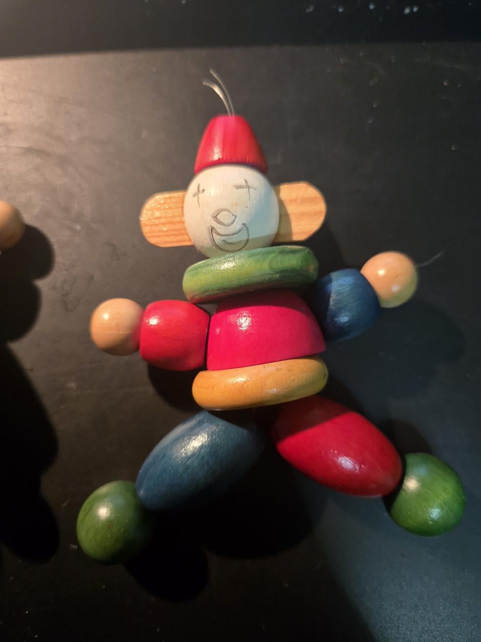 3 hele leuke houten poppetjes. 8-10 cm