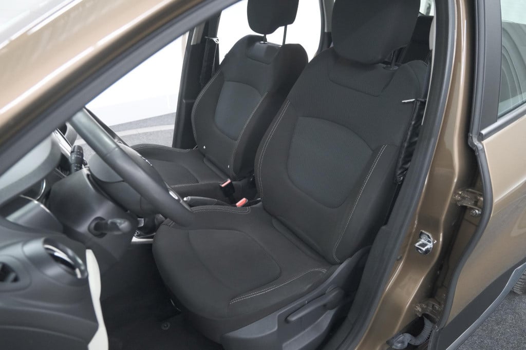 Renault Captur tce 90 zen | trekhaak | camera | navigatie | parkeersensoren