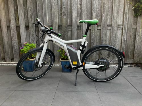 Mercedes-Smart E-Bike 277 km op de teller.