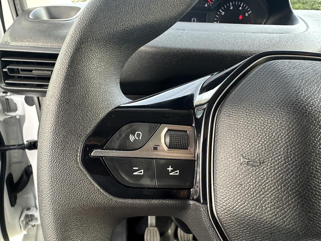 Peugeot Partner 1.2 puretech 110pk s&s 1000kg premium