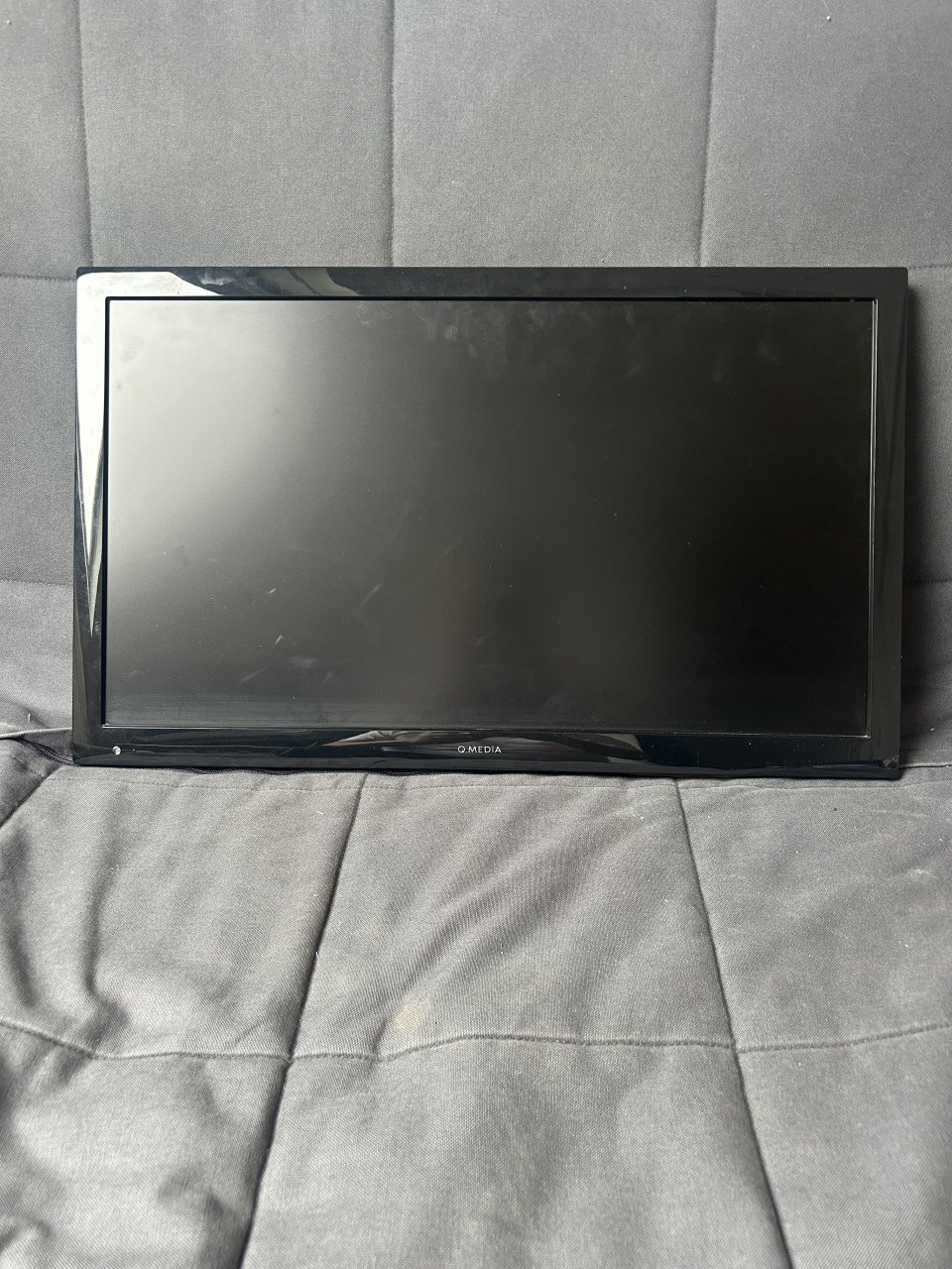 24” LED backlight LCD tv met dvd speler