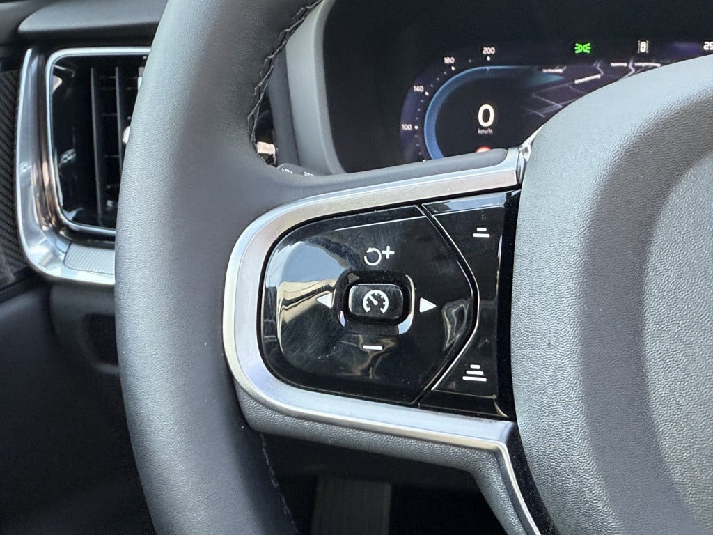 Volvo V60 v60 t6 twin engine awd plus dark
