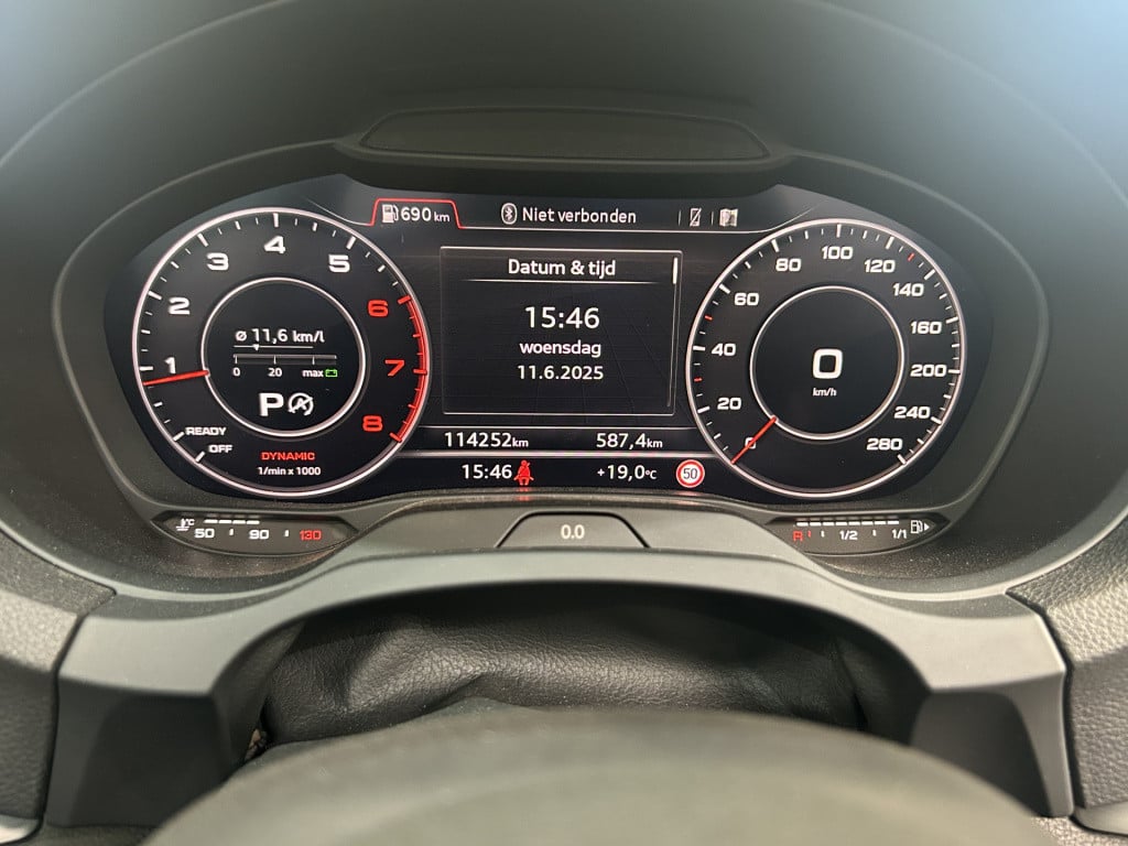 Audi A3 cabriolet 2.0tfsi 190pk quattro s-tronic | s-line | leder