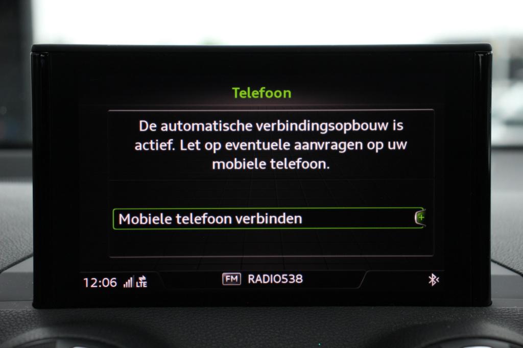 Audi Q2 1.4 tfsi | limited | s-tronic | led | navi