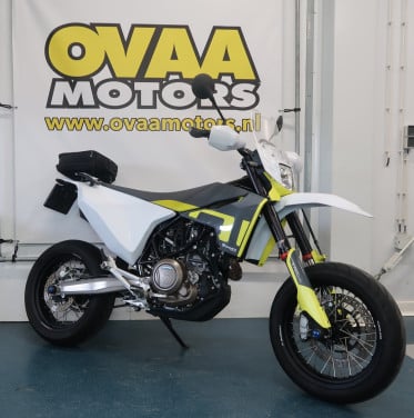 Husqvarna 701 Supermoto 2021 BTW motor