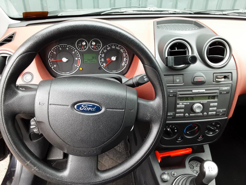 Ford Fiesta 1.3-8v futura