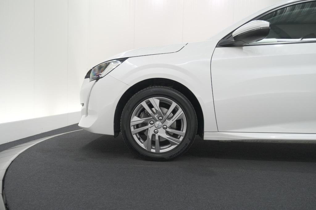 Peugeot 208 puretech 100 blue lease allure | navigatie | apple carplay | st