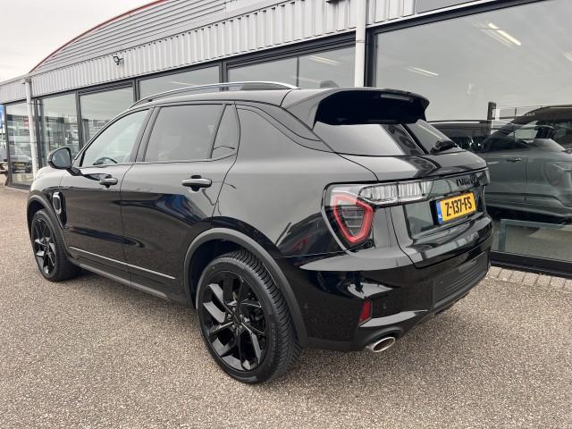 Lynk & Co 01 1.5 261pk phev 7dcth , black edition , panodak , adaptive cc ,