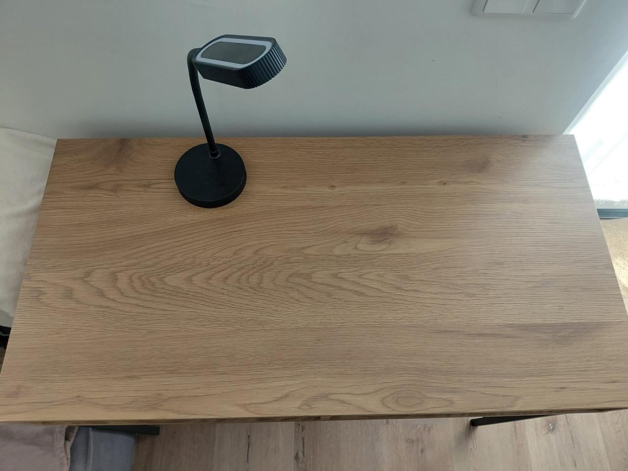 Zeer nette Bureau