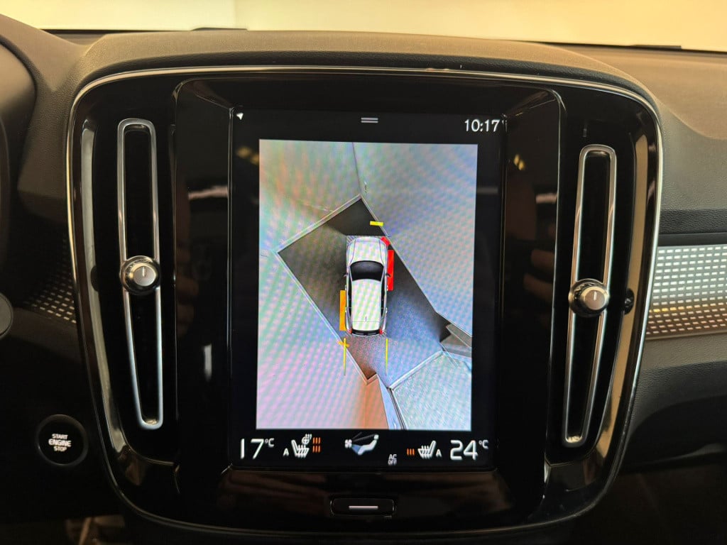 Volvo XC40 1.5 t5 twin engine r-design