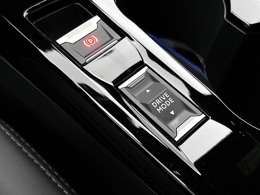 Peugeot 2008 hybrid 145pk automaat gt | rijklaar | adaptive cruise control 