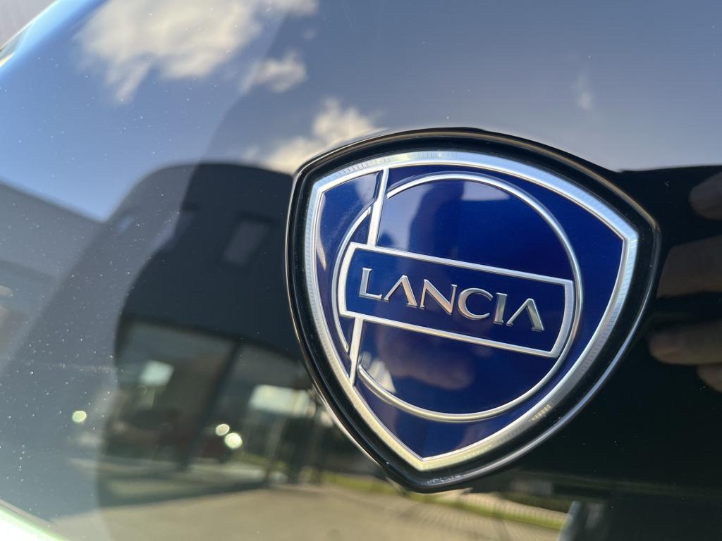 Lancia Y(psilon) 1.2 turbo hybrid