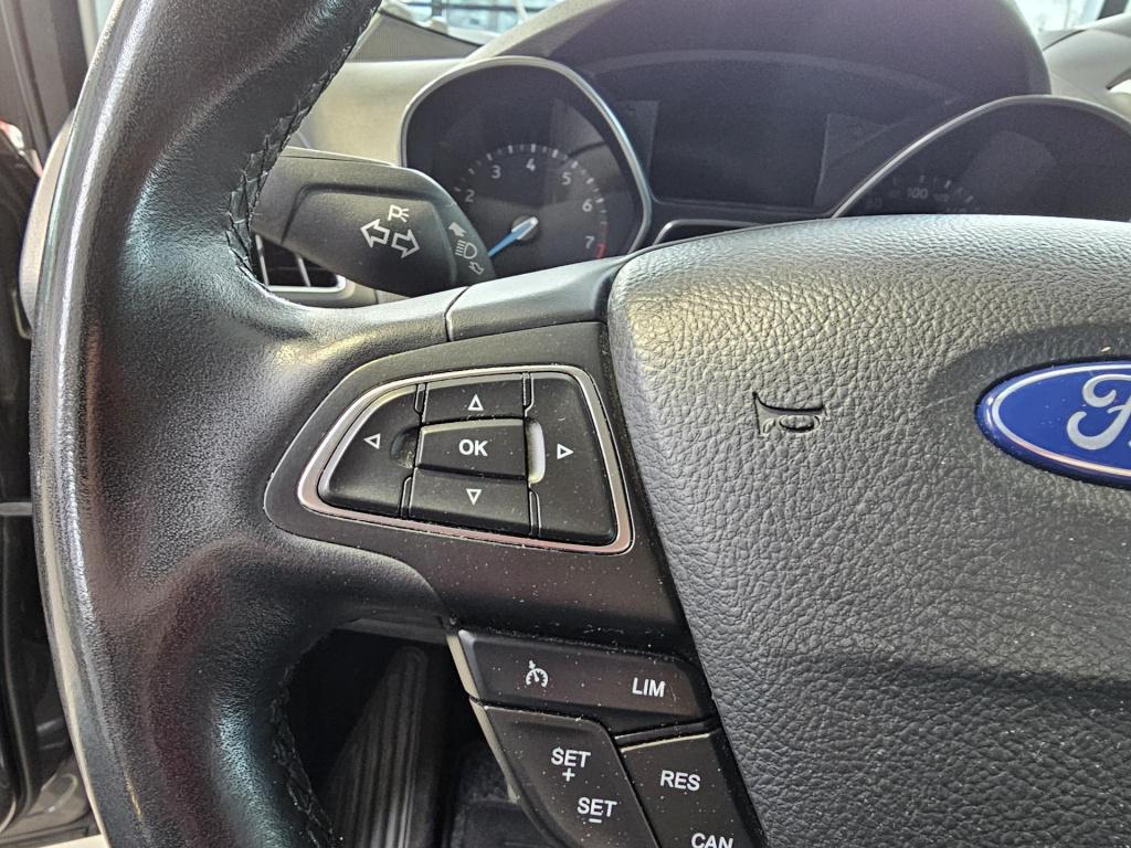 Ford C-max 1.0 titanium