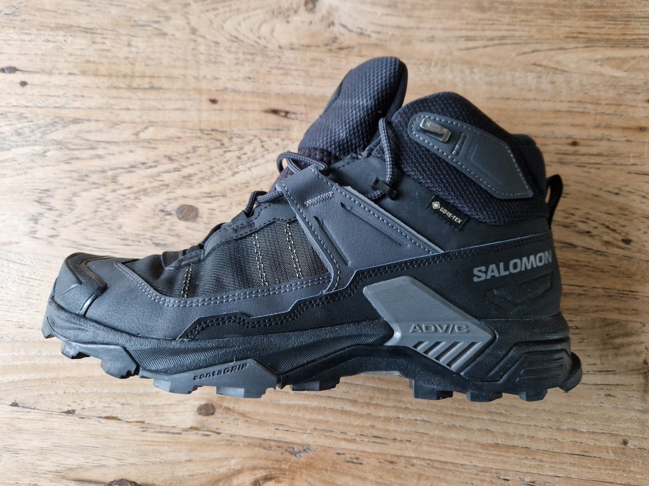 Salomon heren wandelschoen, vrijwel NIEUW 42 2/3