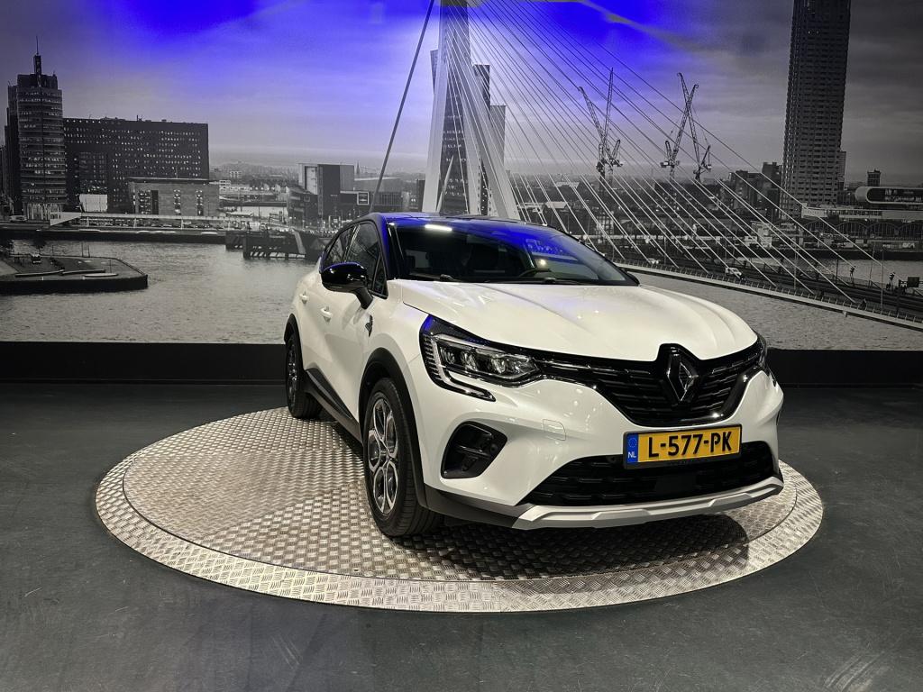 Renault Captur 1.6 plug-in hybrid intens *camera*trekhaak*