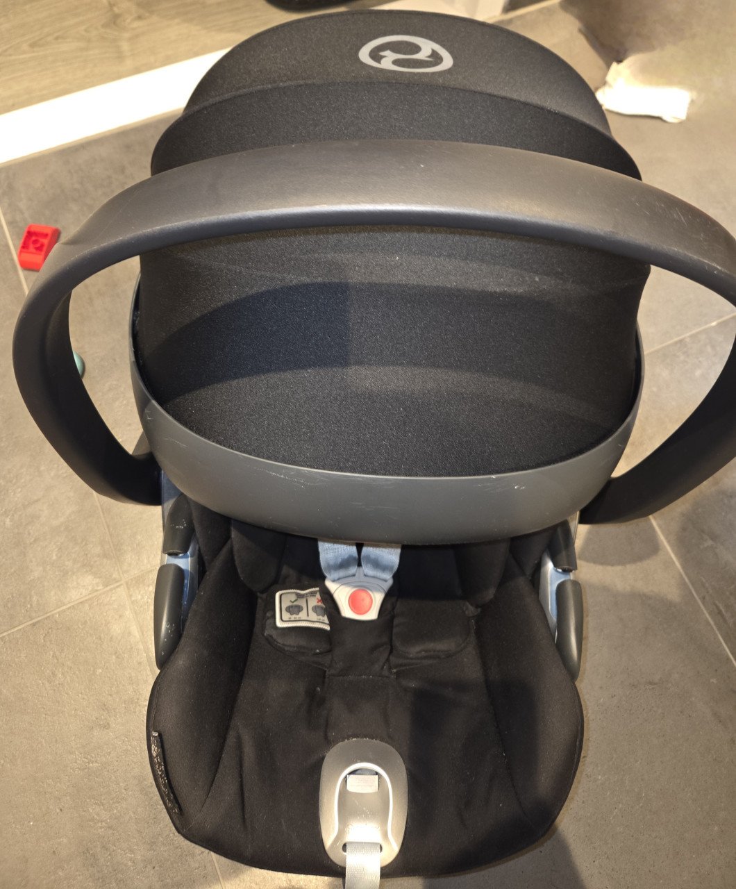 Cybex Z Base Black + Maxicosi en autostoel