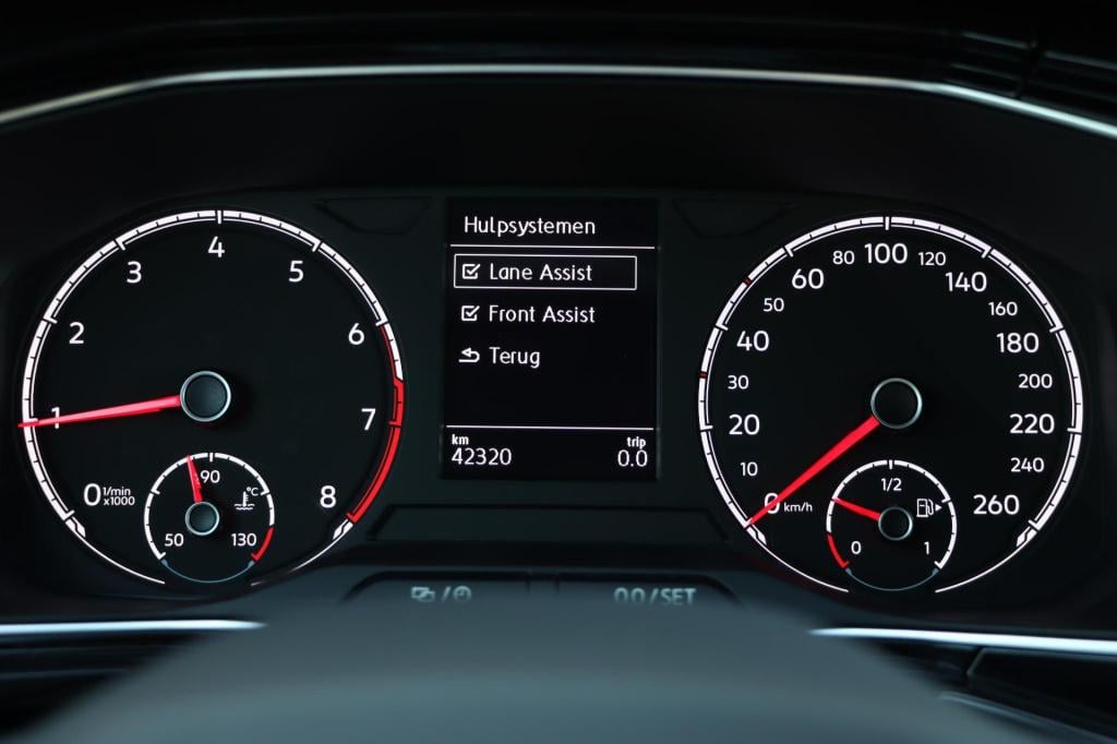 Volkswagen T-cross 1.0 tsi style 110pk dsg7