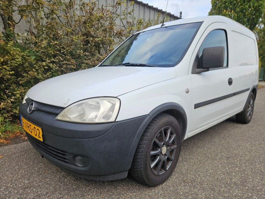 Opel Combo 1.3 cdti 16v