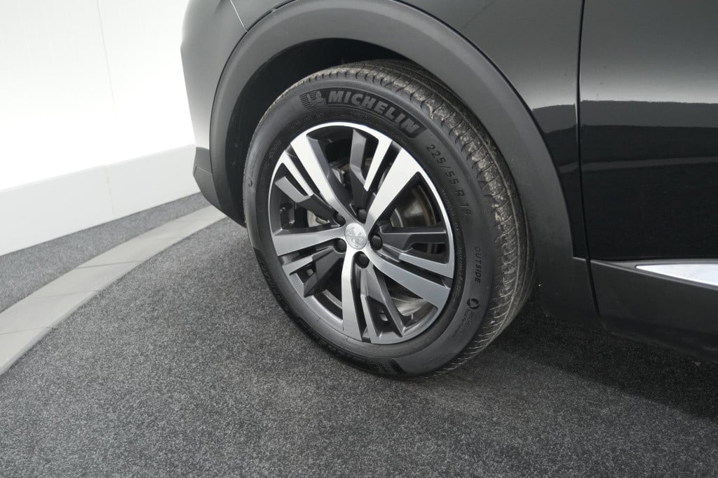 Peugeot 5008 hybrid 136 e-dsc6 allure | camera | apple carplay | navigatie 