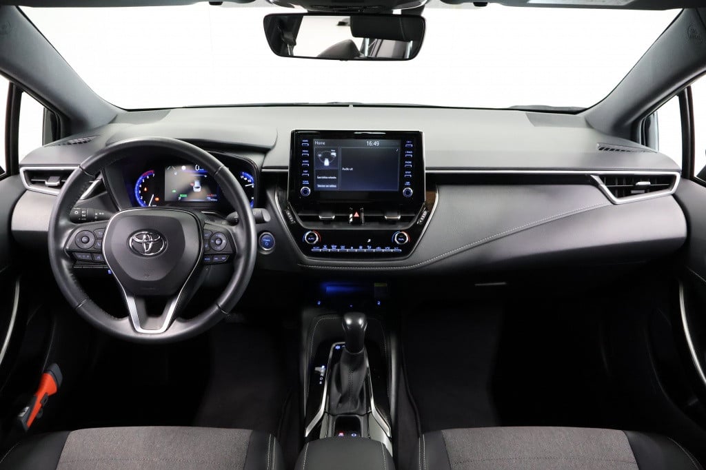 Toyota Corolla Touring Sports 1.8 hybrid dynamic