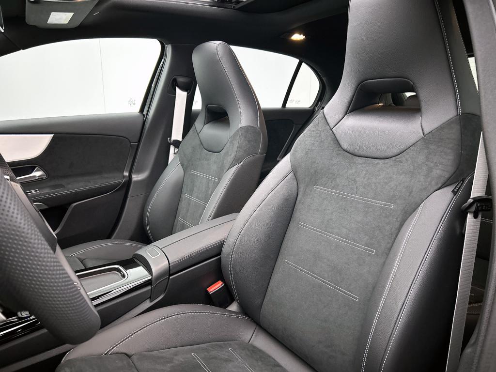 Mercedes-Benz A-Klasse 250 e business solution amg | amg line plus pakket |