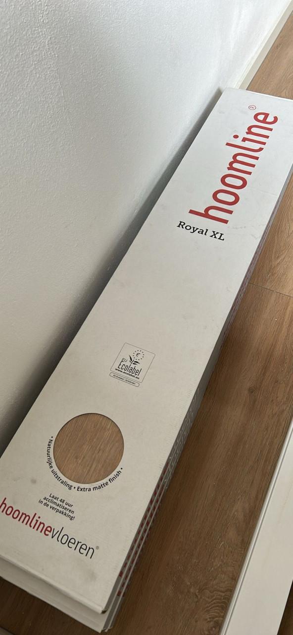 Hoomline Royal XL laminaat ondervloer + plinten + snijder