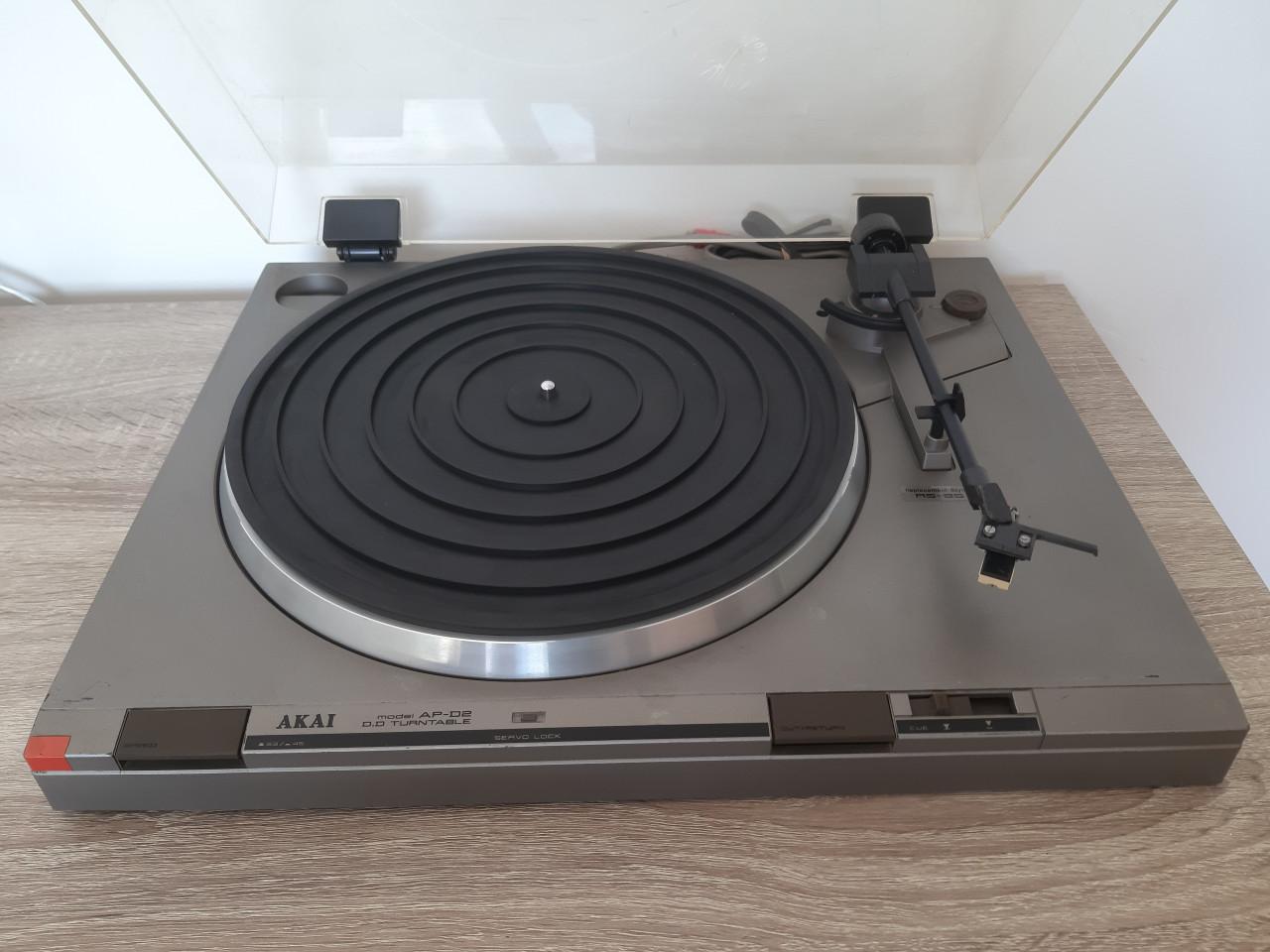 Akai AP-D210  platenspeler