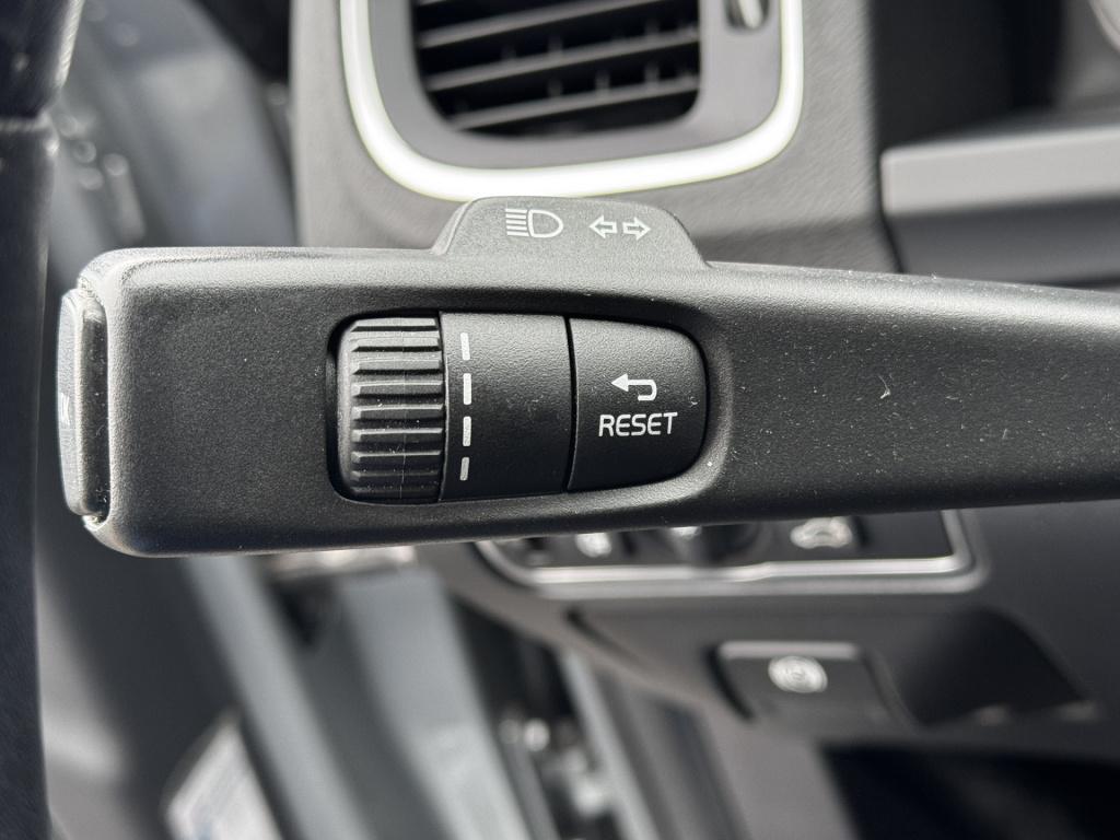 Volvo V60 cross country 2.0 t5 polar+ | 19" lmv | on-call | trekhaak