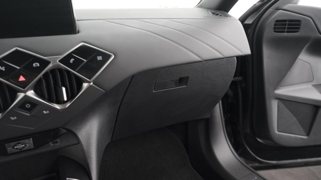 Ds Ds 3 crossback puretech 100 montmartre | parkeersensoren | apple carplay