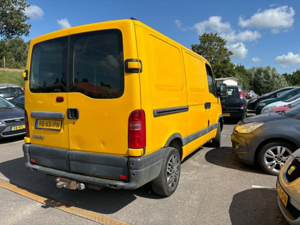 Renault Master t28 2.2dci l1h1
