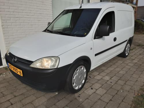 Opel Combo 1.3 CDTi Base 800 kg.