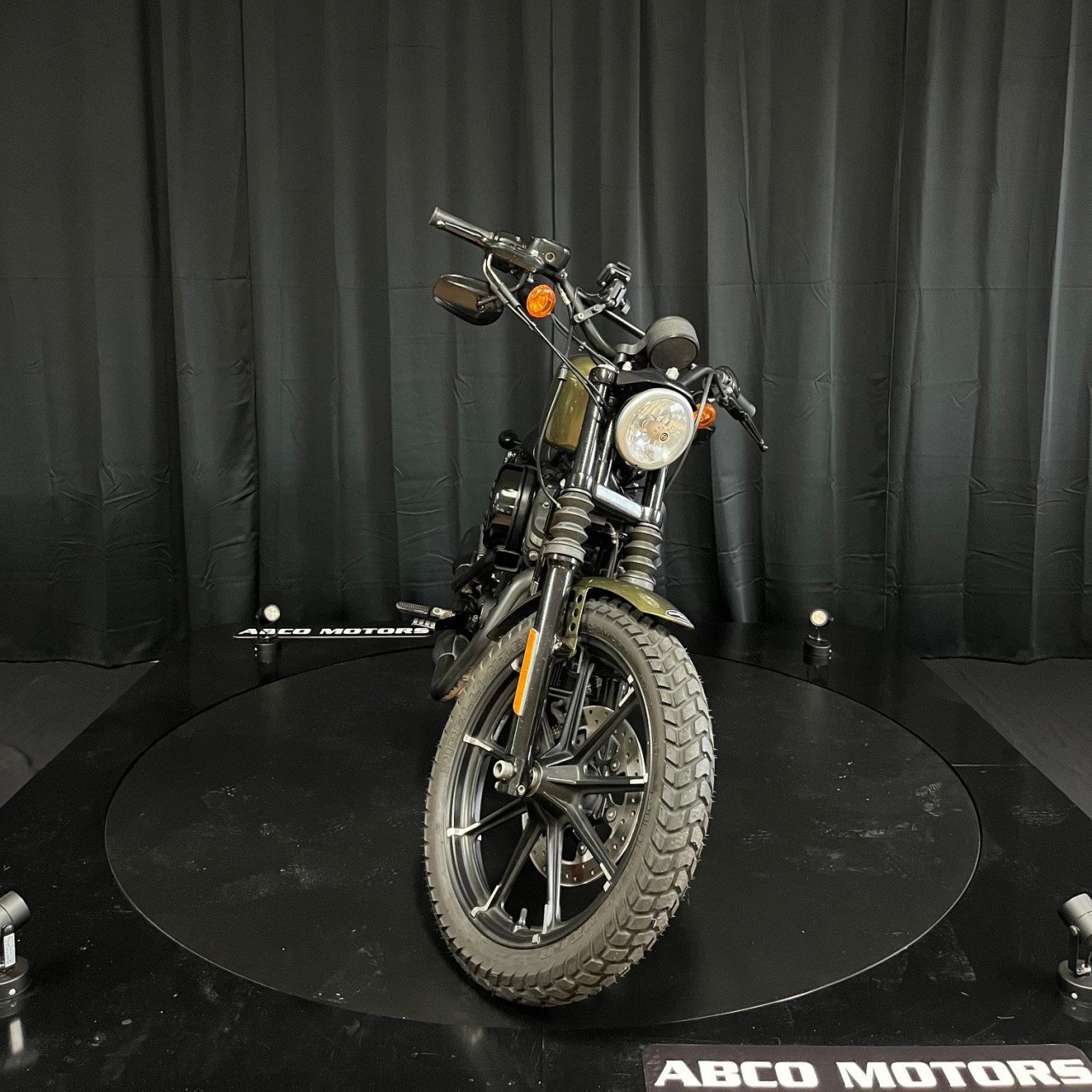 HARLEY-DAVIDSON SPORTSTER IRON XL 883 N