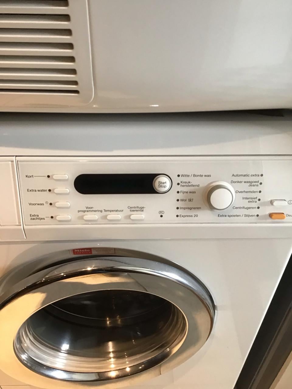 Miele W 5821 softcare wasmachine