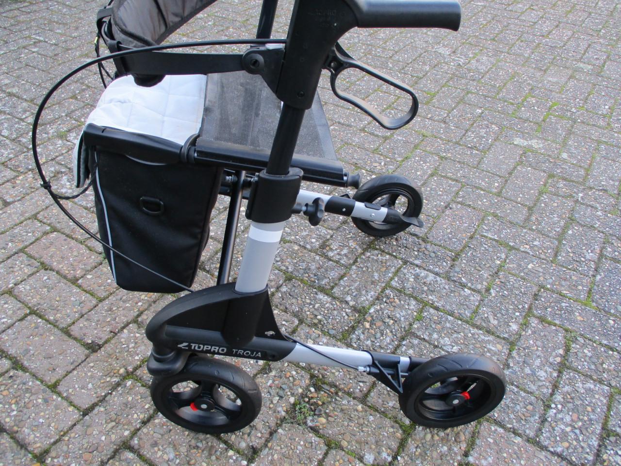 Zgan Topro Troja 2G opvouwbare lichtgewicht rollator