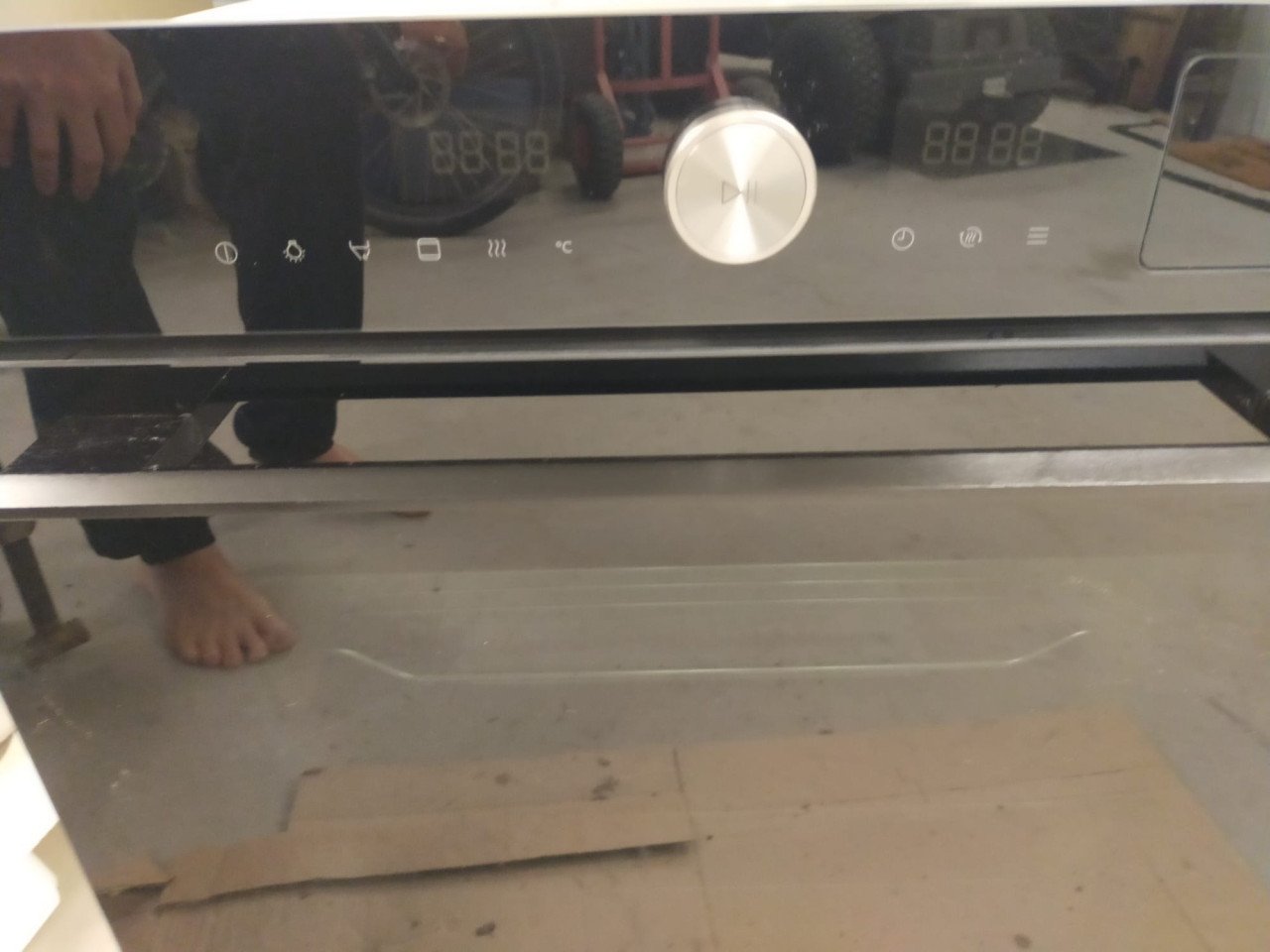 Nieuwe MÅGEBO inbouw Heteluchtoven met stoomondersteuning!